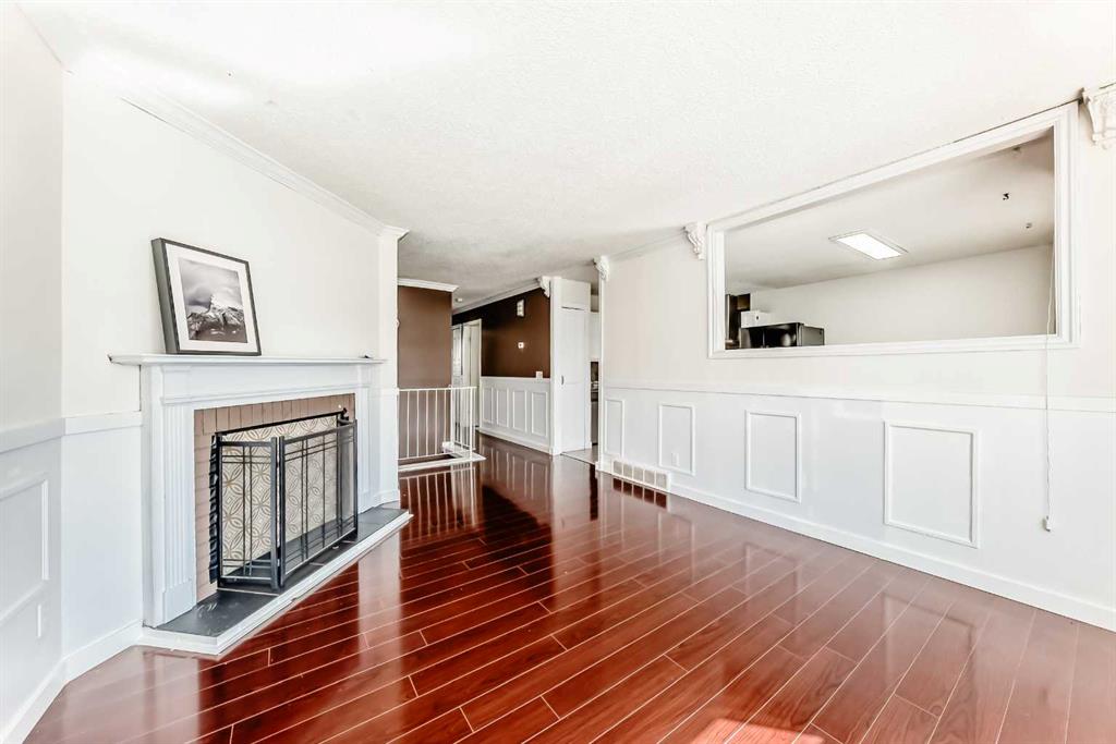 Fifth View of 4208 58 Street NE, Temple, Calgary, Alberta, T1Y 4E9