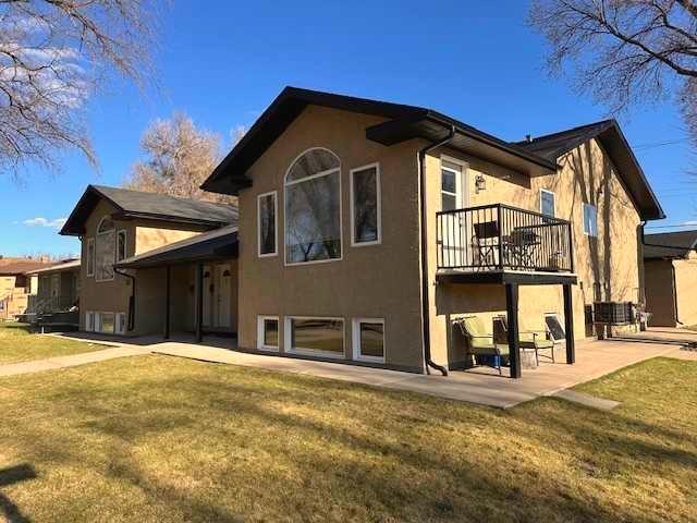 Third View of 457 3 Street NW, Riverside, Medicine Hat, Alberta, T1A6L2