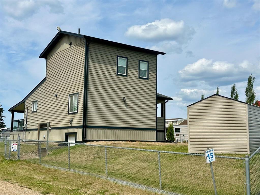 Fourth View of 137, 65275 114A Rang , Elinor Lake, Rural Lac La Biche County, Alberta, T0A 2C0