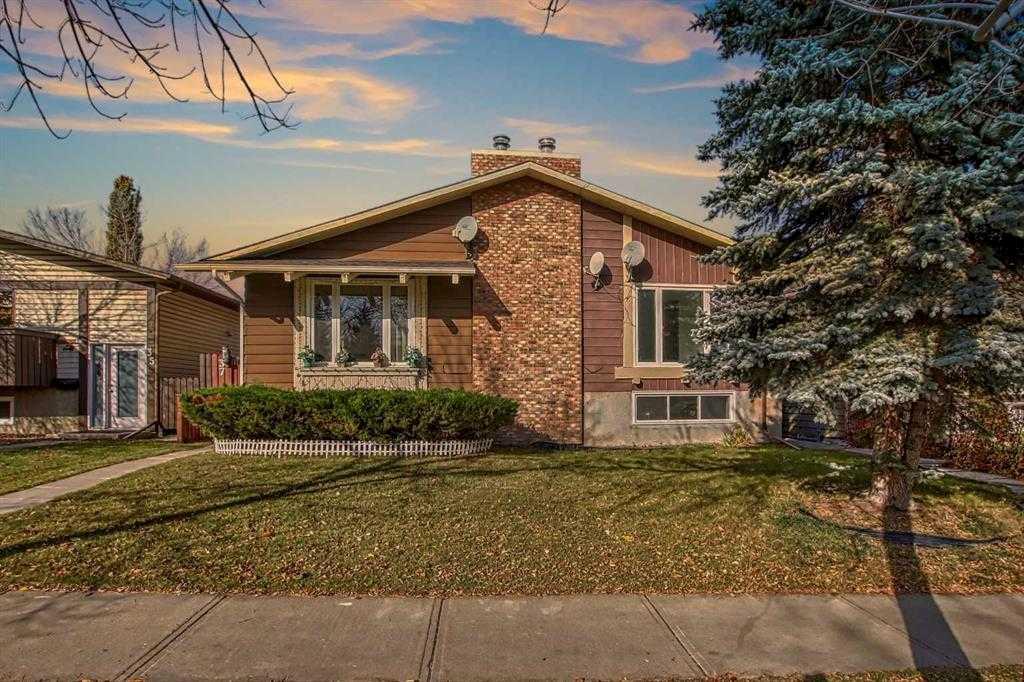 Second View of 39 Bermuda Drive , Beddington Heights, Calgary, Alberta, T3K 1H5
