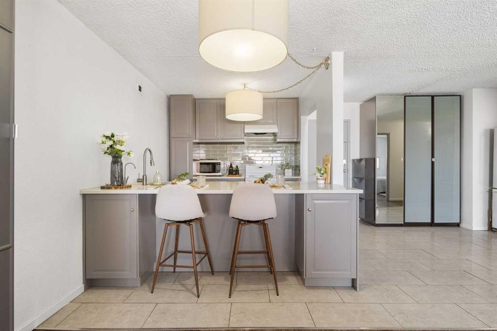 1406, 221 6 Avenue SE, A2308890, Alberta,