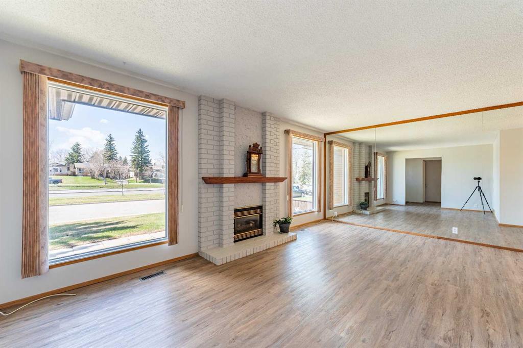 Fifth View of 3320 Temple Road NE, Temple, Calgary, Alberta, T1Y 3A9