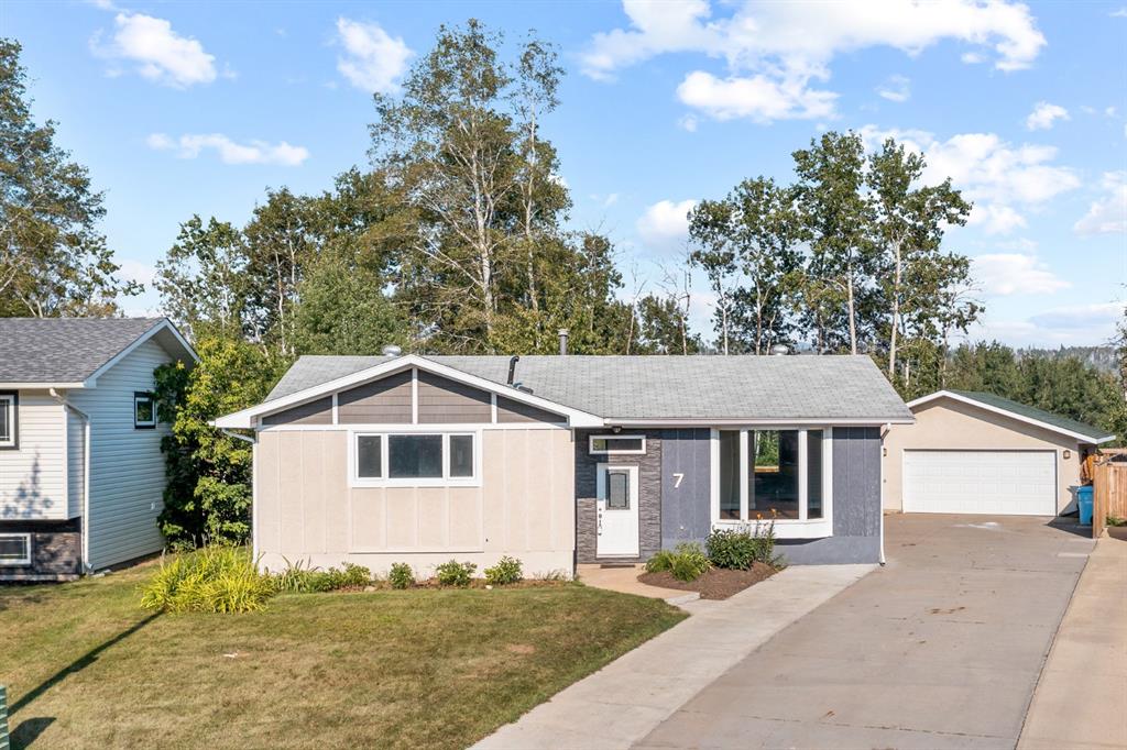7 May Crescent , A2308906, Alberta,