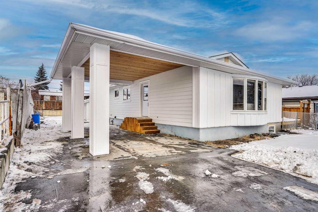 Fifth View of 908 Stonehaven Road SW, Southwood, Calgary, Alberta, T2W 0P6