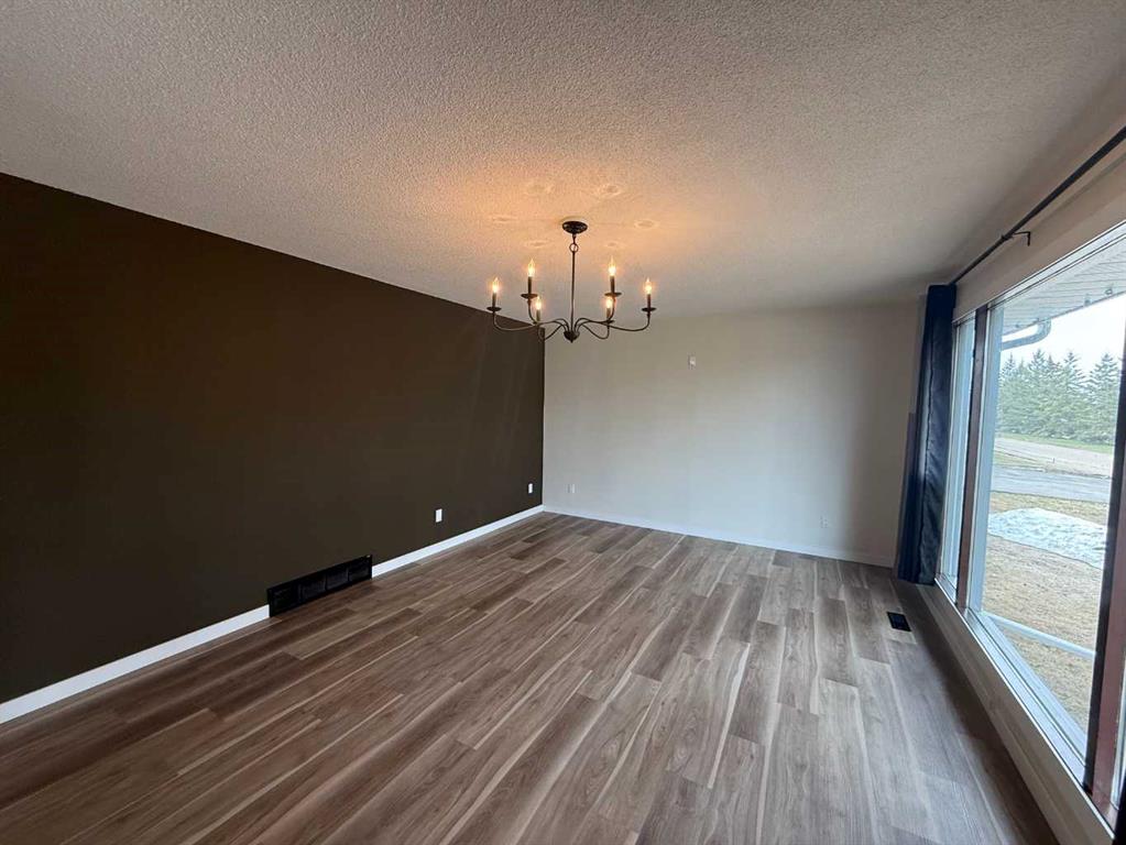 Fourth View of 105 4th  , NONE, Falher, Alberta, T0H 1M0