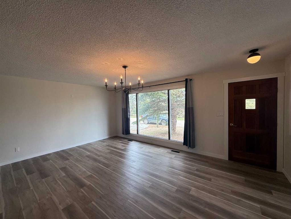 Fifth View of 105 4th  , NONE, Falher, Alberta, T0H 1M0