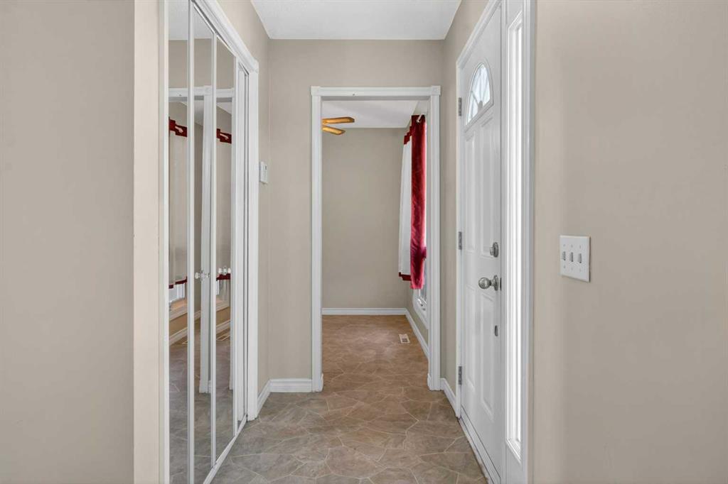 Fourth View of 46, 6440 4 Street NW, Thorncliffe, Calgary, Alberta, T2K 1B8