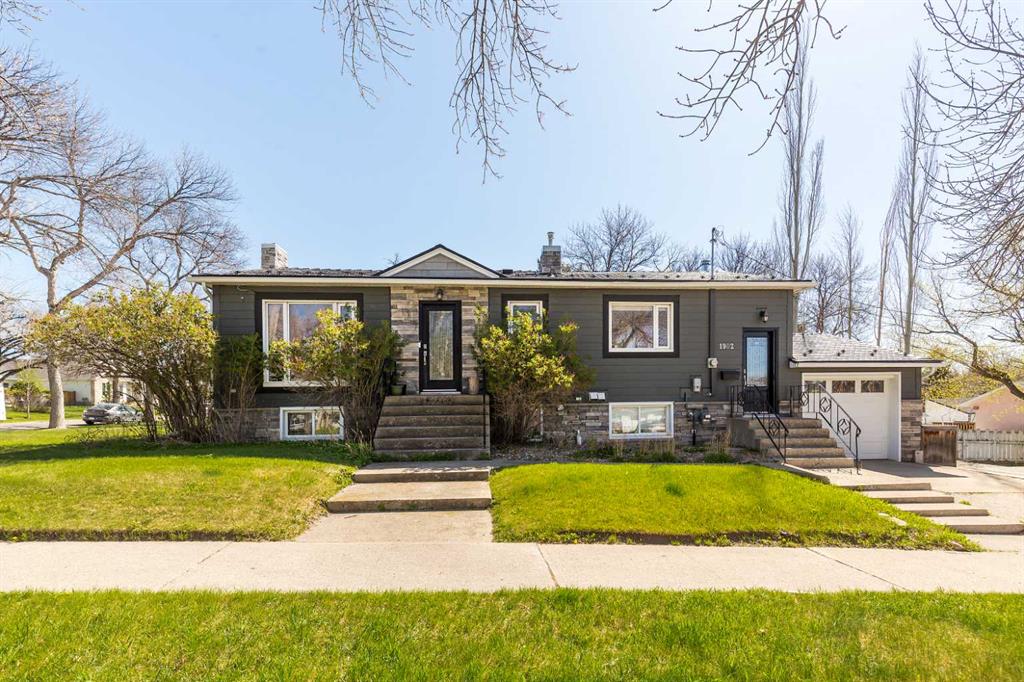1902 7 Avenue S, A2309005, Alberta,