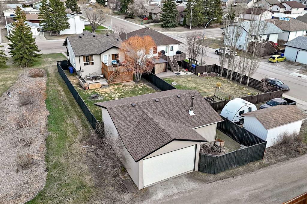 Third View of 102 Robinson Avenue , Park Place, Penhold, Alberta, T0M1R0