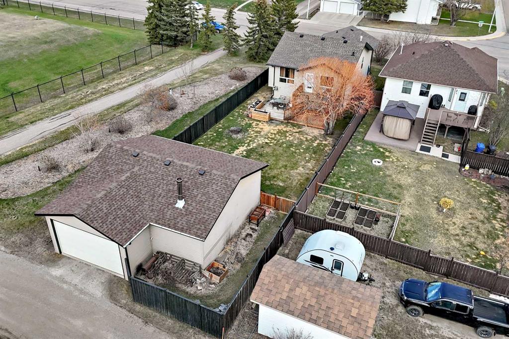Fourth View of 102 Robinson Avenue , Park Place, Penhold, Alberta, T0M1R0