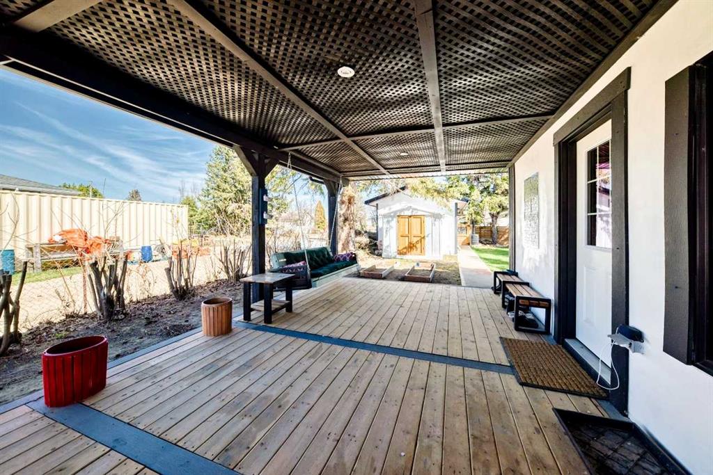 Fifth View of 2026 9 Avenue , NONE, Rural Red Deer County, Alberta, T0M1V0