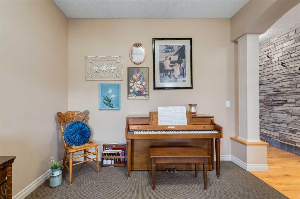 Fifth View of 195 Willowmere Close , Westmere, Chestermere, Alberta, T1X 1S2