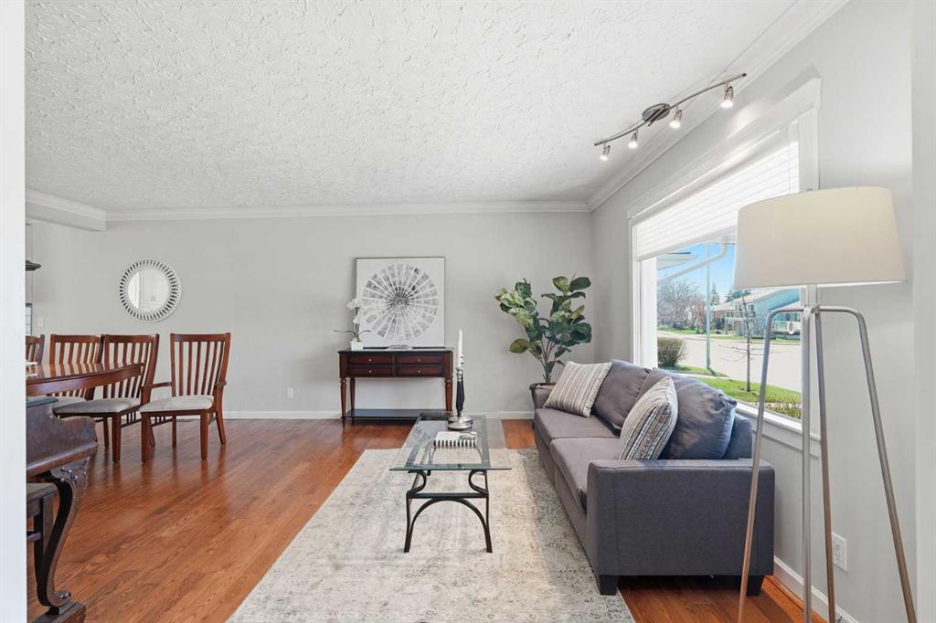 Third View of 1126 Child Avenue NE, Renfrew, Calgary, Alberta, T2E 5C7