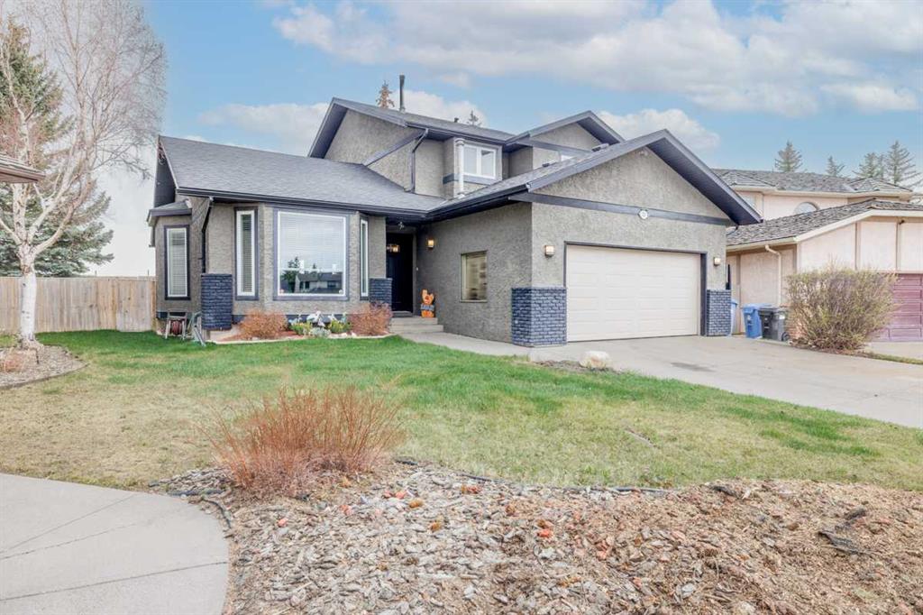 Third View of 228 Wood Valley Bay SW, Woodbine, Calgary, Alberta, T2W 5Y4