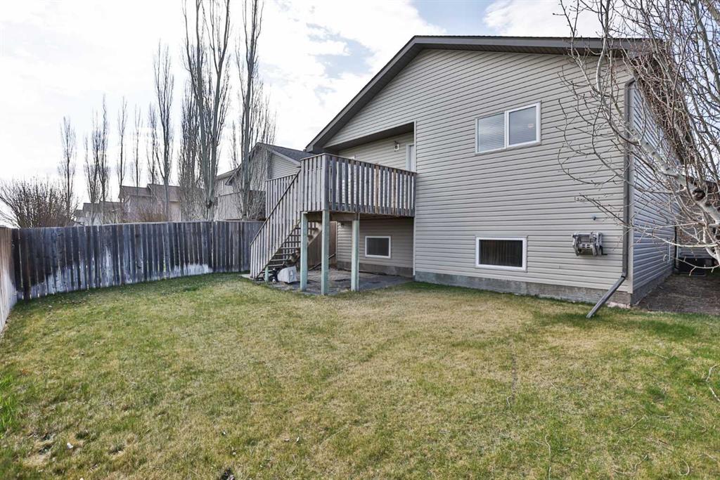 Fifth View of 404 Lynx Crescent N, Uplands, Lethbridge, Alberta, T1H 6X6