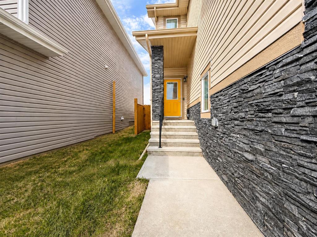 Fourth View of 194 Clydesdale Avenue , Heartland, Cochrane, Alberta, T4C 3C4