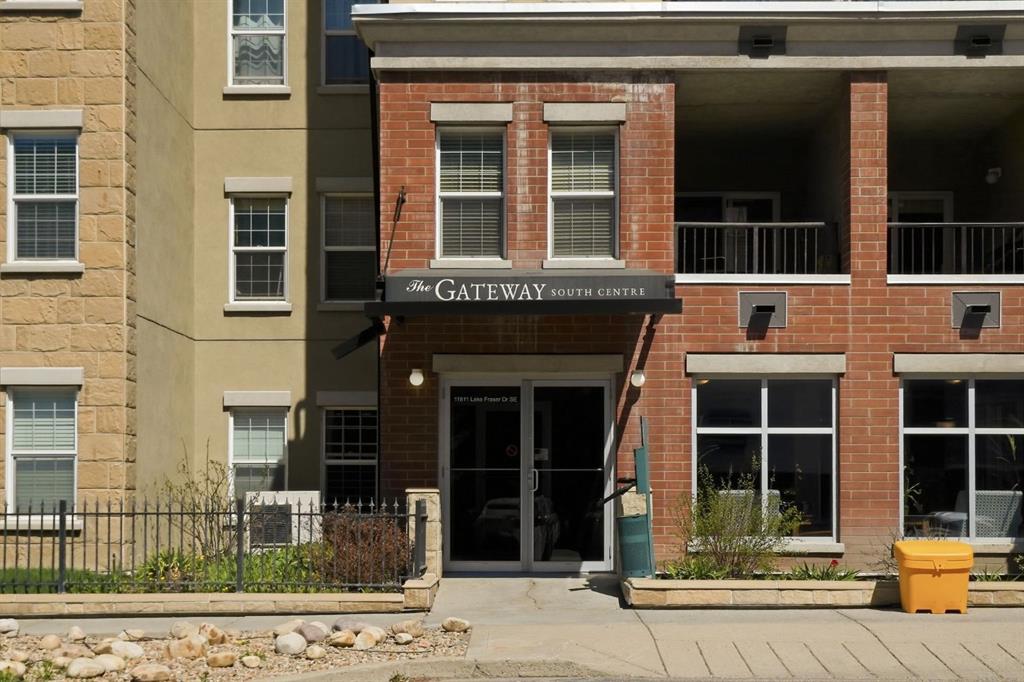 Third View of 5503, 11811 Lake Fraser Drive SE, Lake Bonavista, Calgary, Alberta, T2J 7J4
