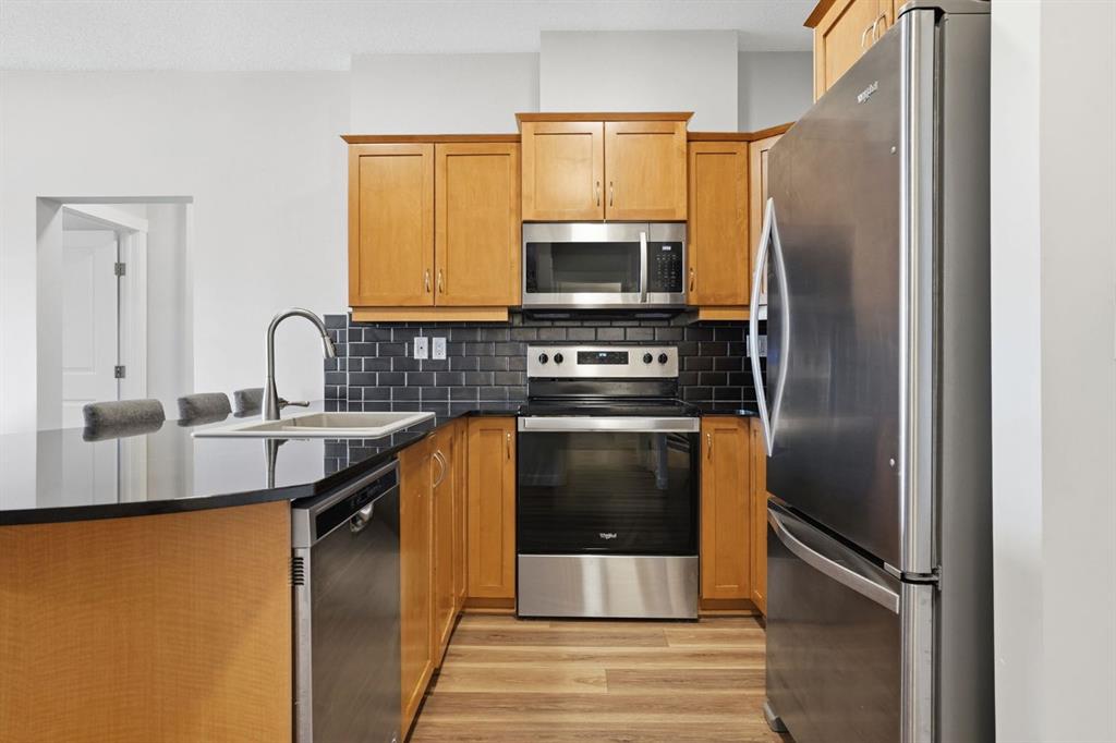 Fifth View of 5503, 11811 Lake Fraser Drive SE, Lake Bonavista, Calgary, Alberta, T2J 7J4
