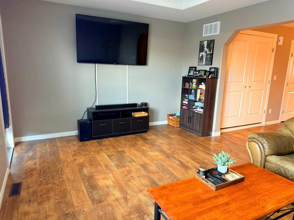 Fifth View of 2820 12 Avenue , Wainwright, Wainwright, Alberta, T9W 0A9