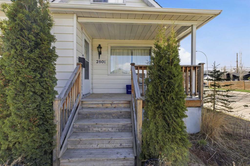 Third View of 2801 26A Street SW, Killarney/Glengarry, Calgary, Alberta, T3E 2C8