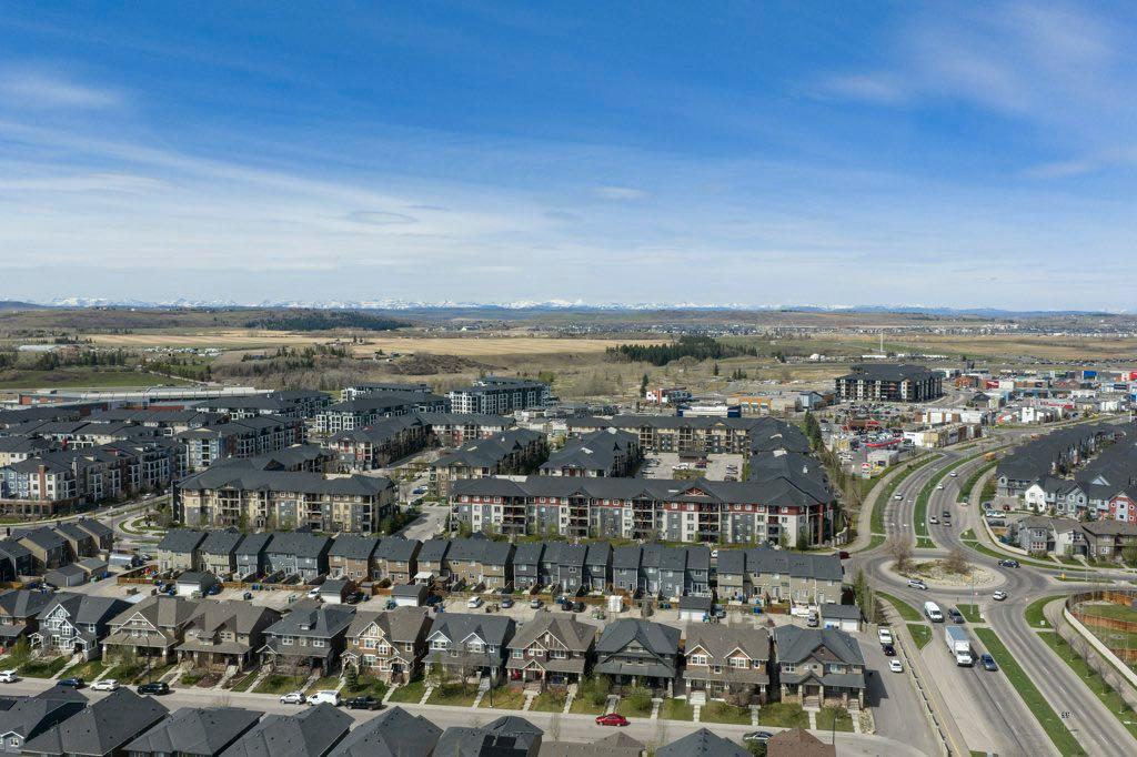 Fourth View of 194 Legacy Mews SE, Legacy, Calgary, Alberta, T2Y 0Y5