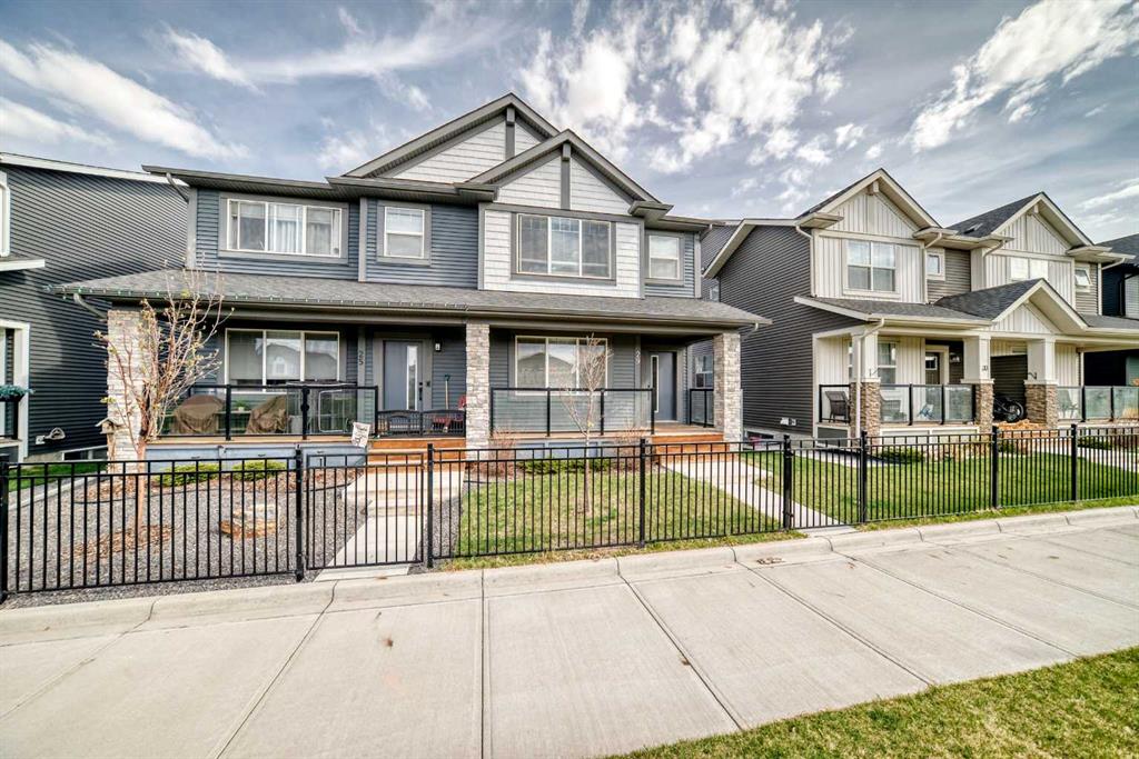 29 Midgrove Lane SW, A2309246, Alberta,