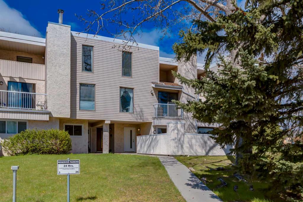 Second View of 108, 3500 Varsity Drive NW, Varsity, Calgary, Alberta, T2L 1Y3