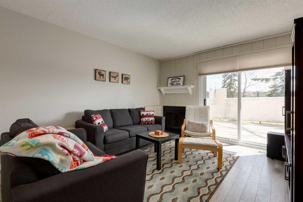 Fifth View of 108, 3500 Varsity Drive NW, Varsity, Calgary, Alberta, T2L 1Y3