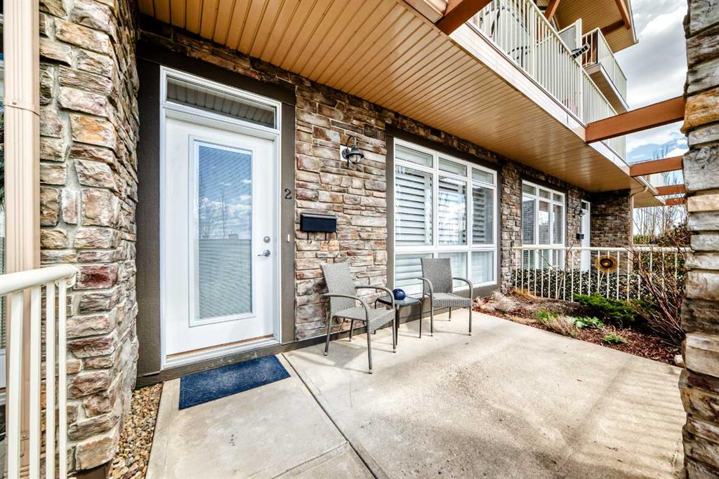 2, 132 Rockyledge View NW, A2309337, Alberta,