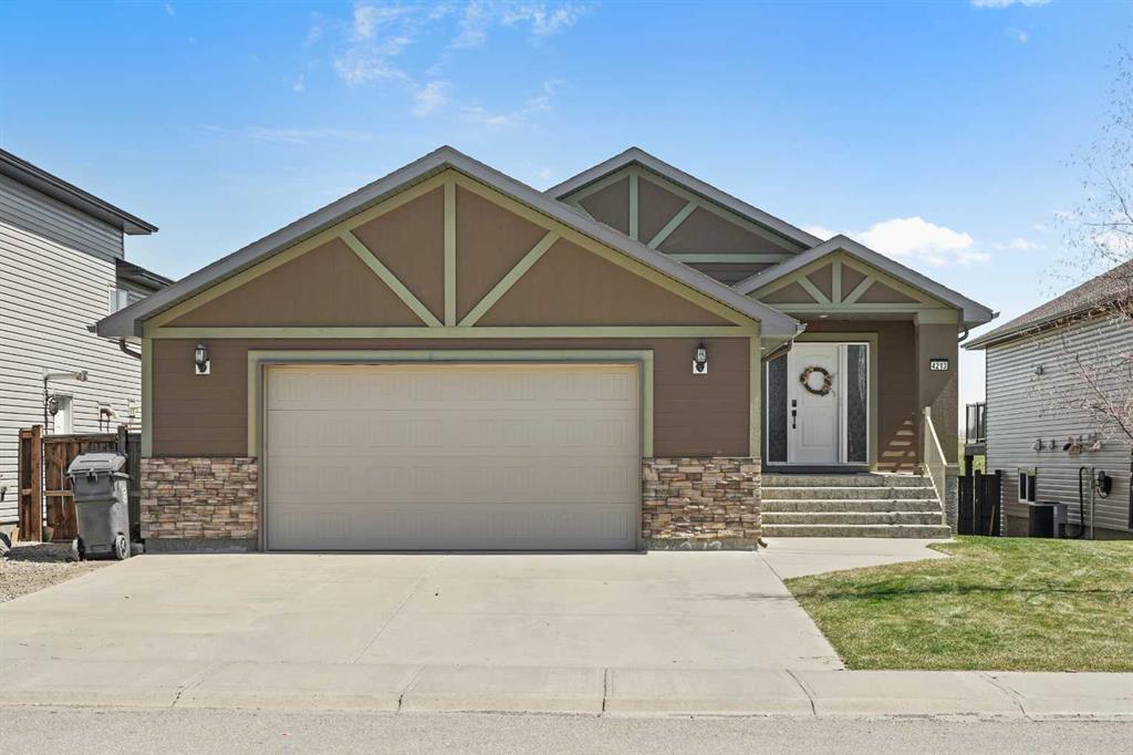 4213 Sundance Drive , A2309347, Alberta,