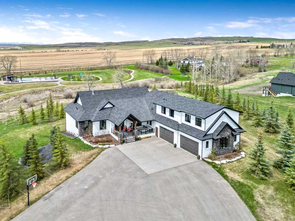 338233 Panima Close W, A2309349, Alberta,