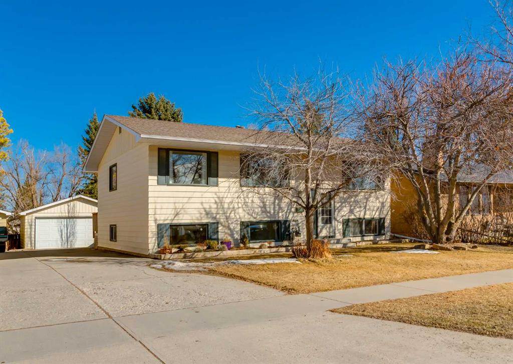 MLS® listing #110859956 for sale located at 10012 Oakfield Drive SW