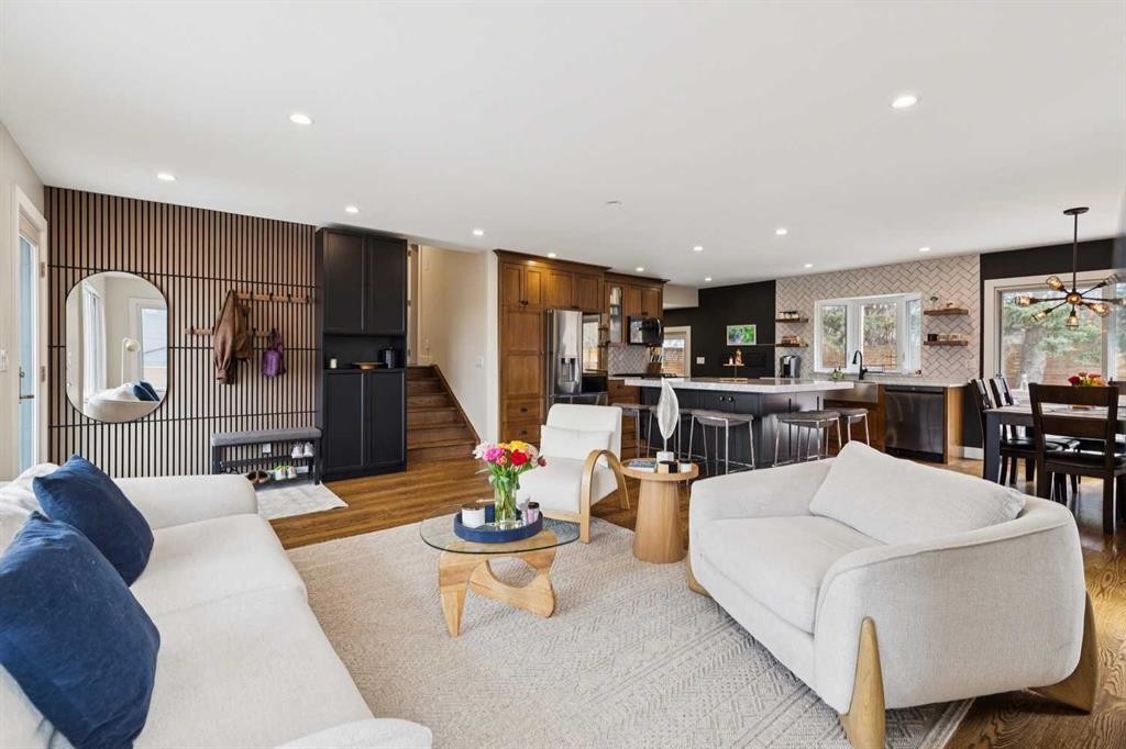 Fourth View of 28 Calandar Road NW, Collingwood, Calgary, Alberta, T2L 0P6