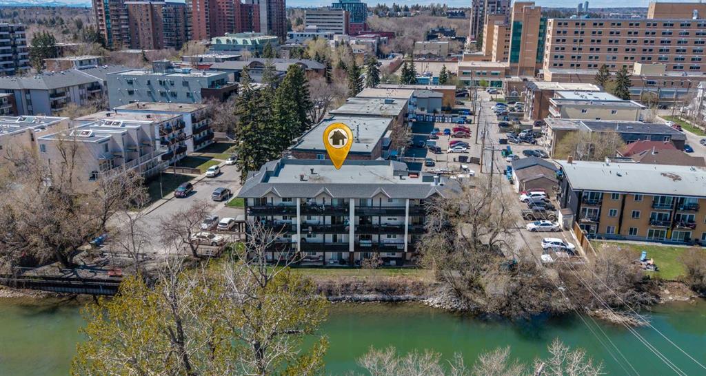 Third View of 206, 104 24 Avenue SW, Mission, Calgary, Alberta, T2S 0J9