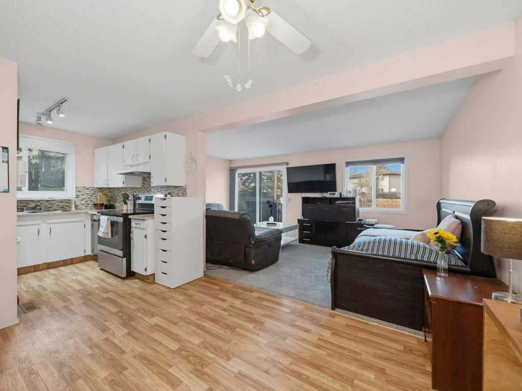 Fifth View of 22, 115 Bergen Road NW, Beddington Heights, Calgary, Alberta, T3K 1P2