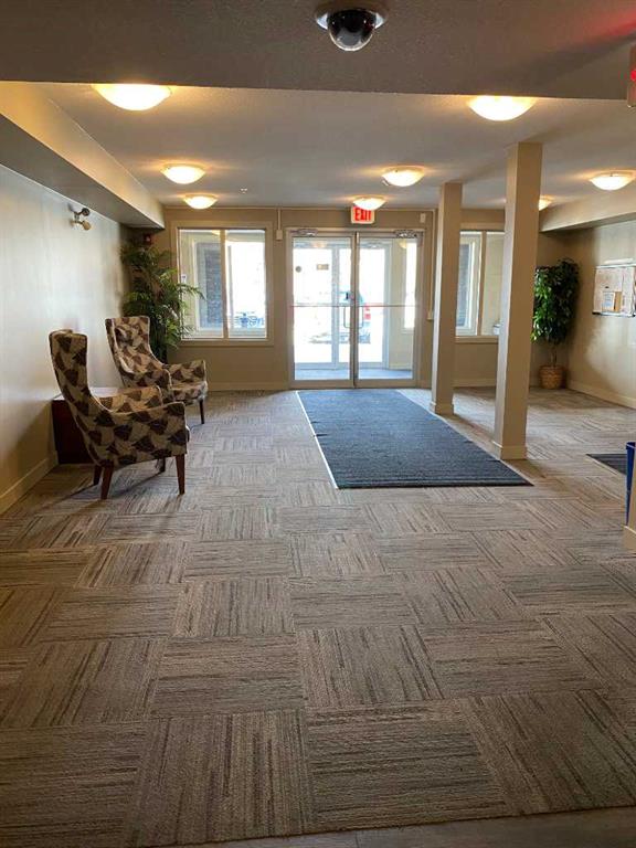 Fifth View of 8104, 403 Mackenzie Way SW, Downtown, Airdrie, Alberta, T4B 3V7