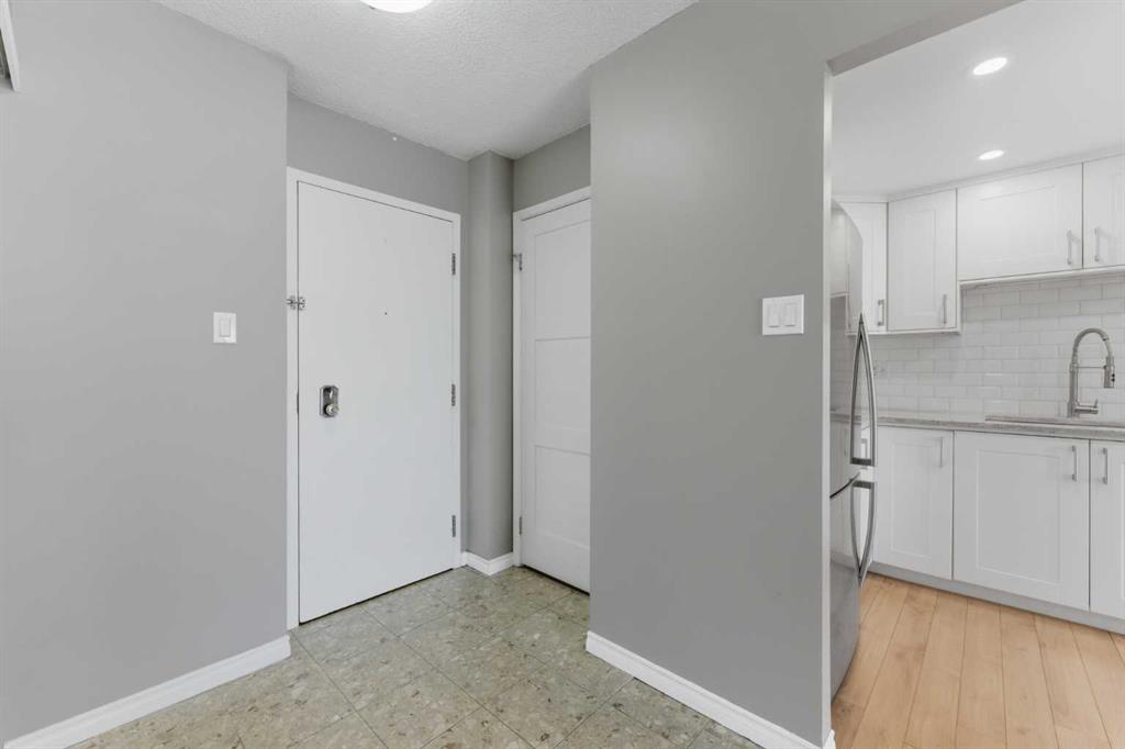 Fifth View of 202, 1334 14 Avenue SW, Beltline, Calgary, Alberta, T3C 0W2
