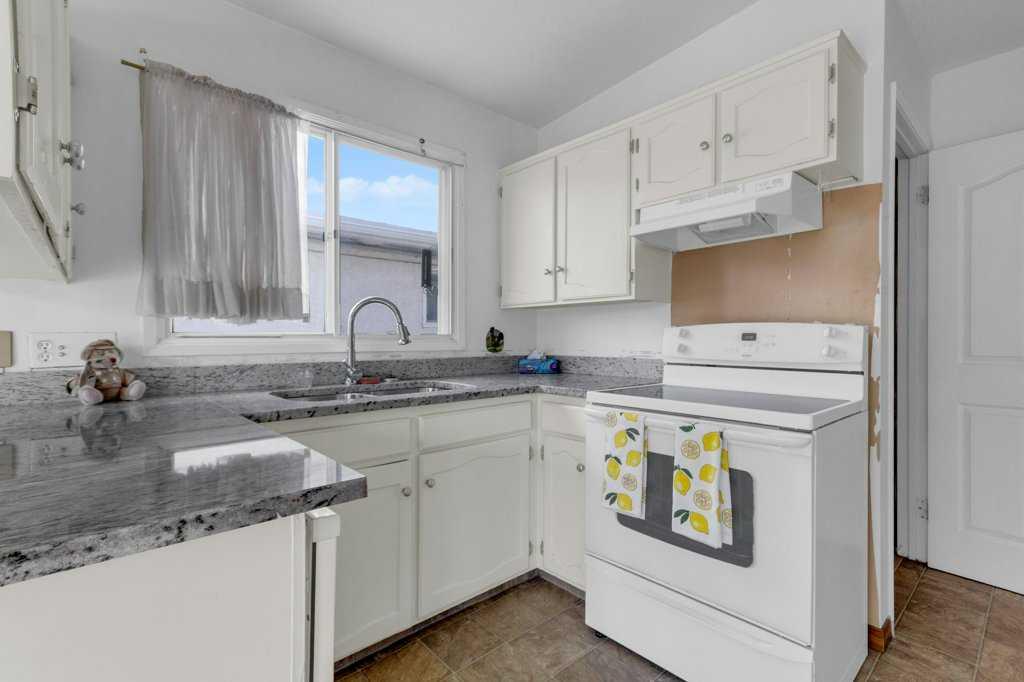 Fifth View of 66 34 Avenue SW, Erlton, Calgary, Alberta, T2S 2K8