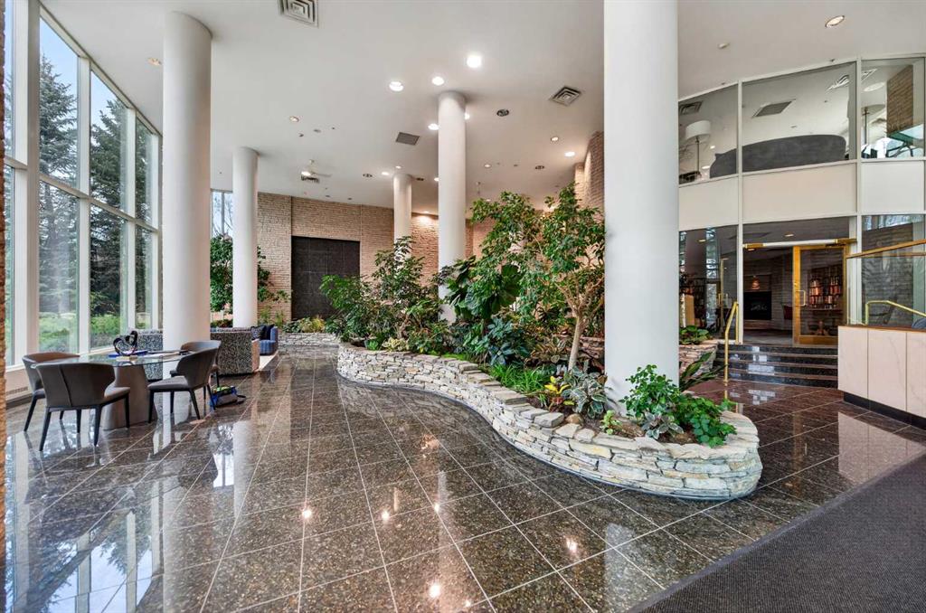 Fifth View of 1401, 837 2 Avenue SW, Eau Claire, Calgary, Alberta, T2P 0E6