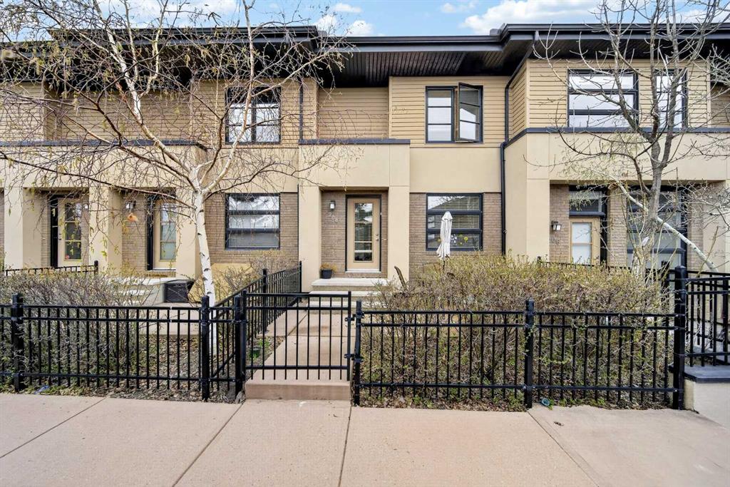 208 Aspen Hills Villas SW, A2309590, Alberta,