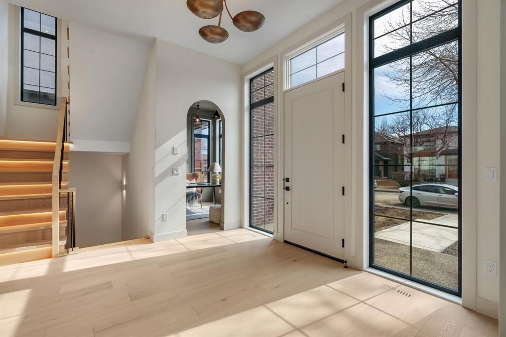 Third View of 2034 49 Avenue SW, Altadore, Calgary, Alberta, T2T 2V4