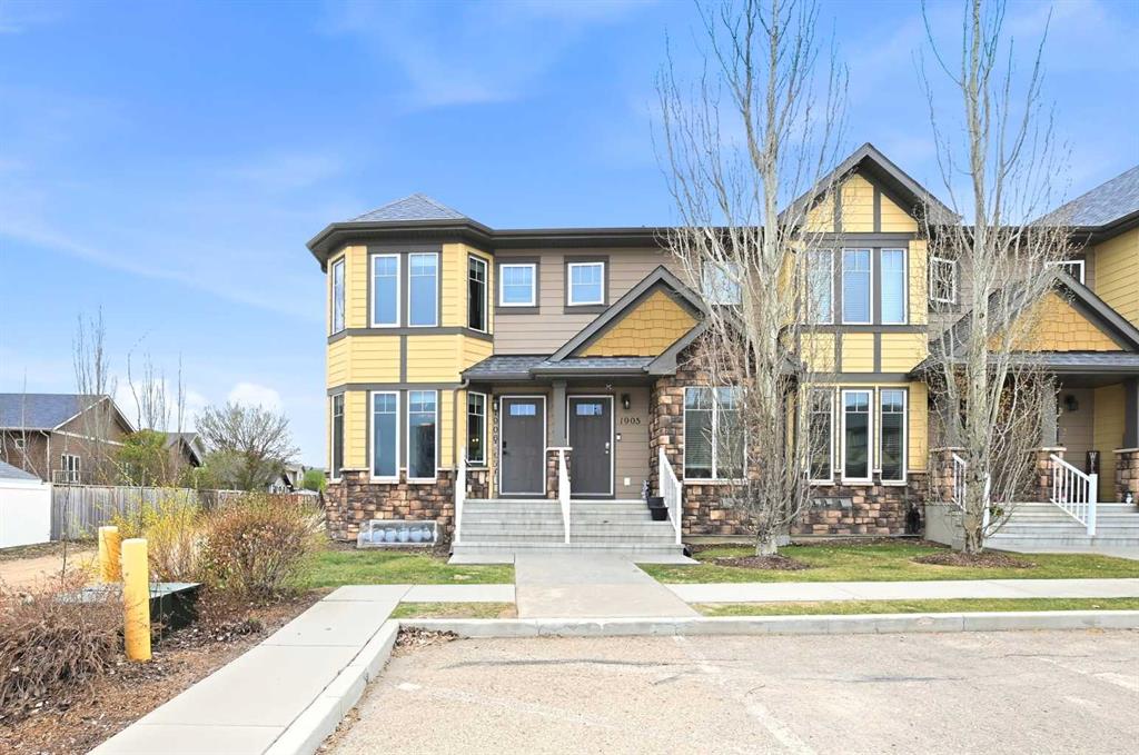 1906, 30 Carleton Avenue , A2309741, Alberta,