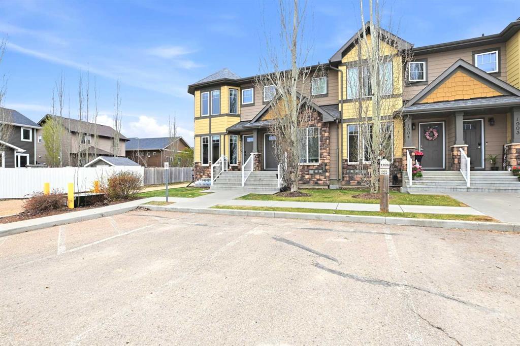 Third View of 1906, 30 Carleton Avenue , Clearview Ridge, Red Deer, Alberta, T4P 0M8