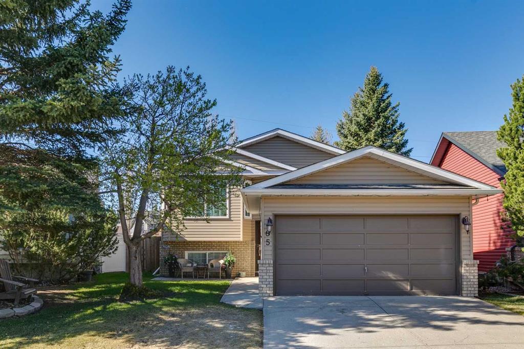 MLS® listing #110916985 for sale located at 65 Shawinigan Way SW