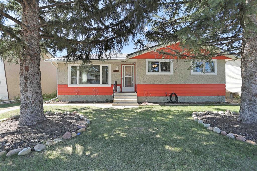 59 Greenbrook Drive E, A2309786, Alberta,