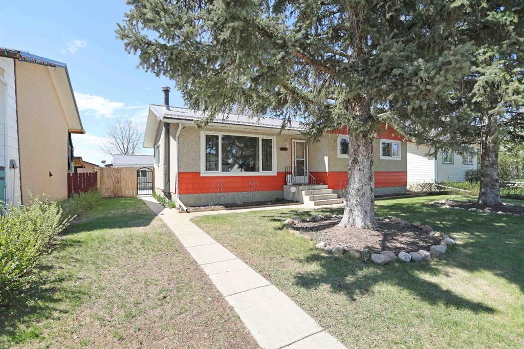 Third View of 59 Greenbrook Drive E, Greenbrook, Brooks, Alberta, T1R 0J6