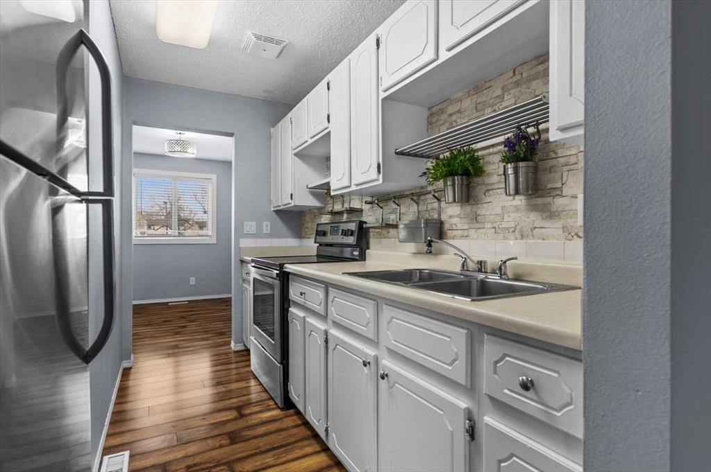 Fifth View of 80, 2727 Rundleson Road NE, Rundle, Calgary, Alberta, T1Y 3Z3