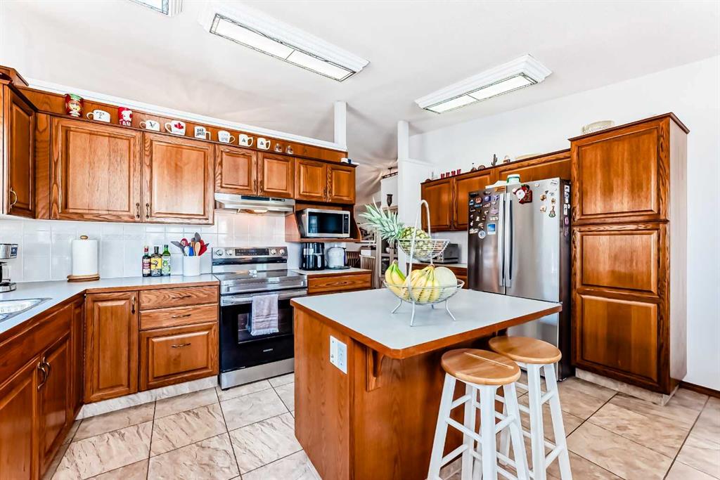 Fifth View of 68 Harvest Oak Way NE, Harvest Hills, Calgary, Alberta, T3K 3Y2