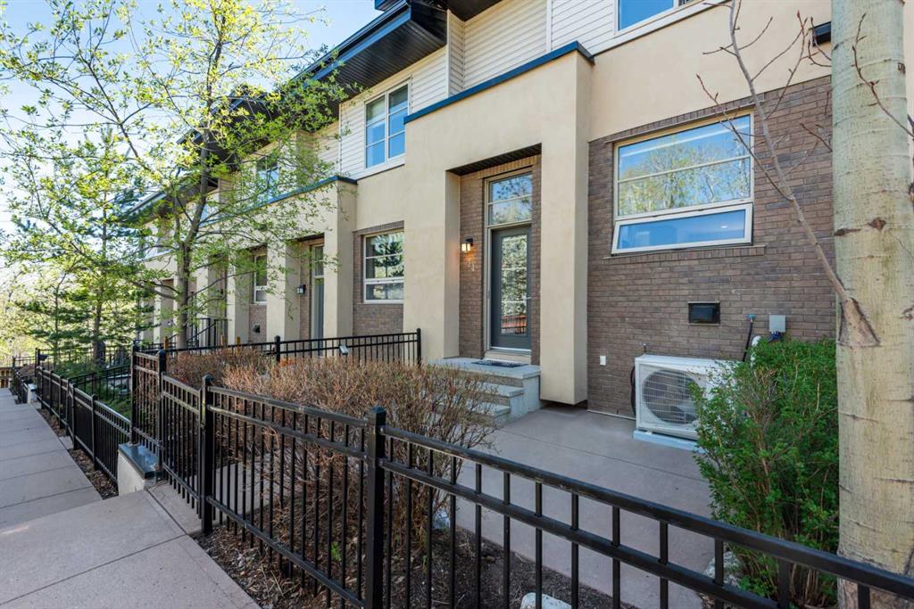 24 Aspen Hills Common SW, A2309969, Alberta,