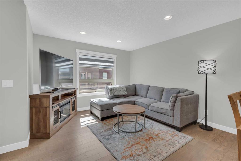 Fourth View of 24 Aspen Hills Common SW, Aspen Woods, Calgary, Alberta, T3H 0R7